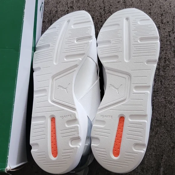 Puma size 10 - Picture 2 of 5